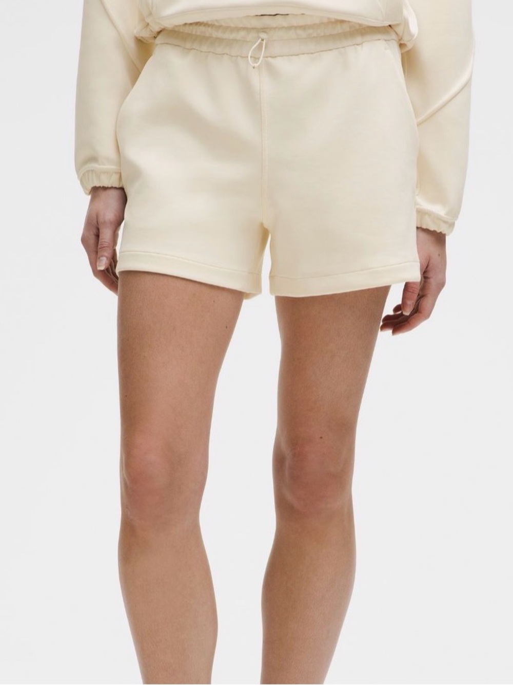Lululemon Soft stream high rise shorts